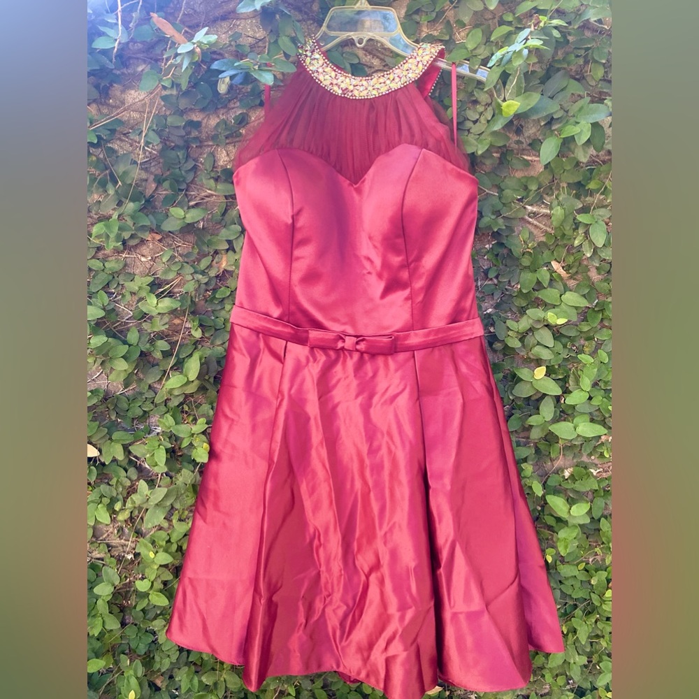 NWOT💎Rhinestone Detail 💎Halter Dress with Sheer Overlay SZ 14